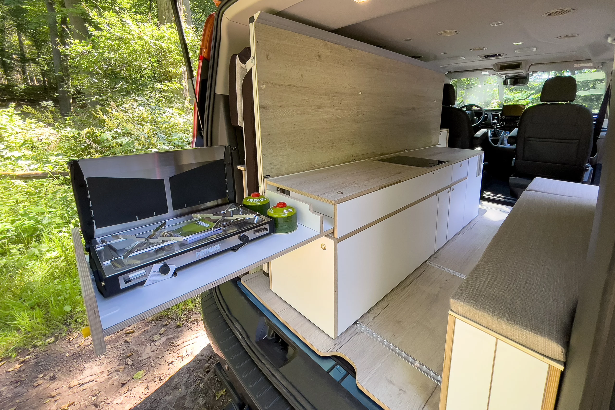 Wohnmobil Küche outdoor auf Lastenzug